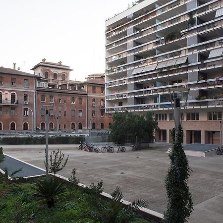 Penthouse 40 In Trastevere With Seasonally Jacuzzi Rome Exterior photo