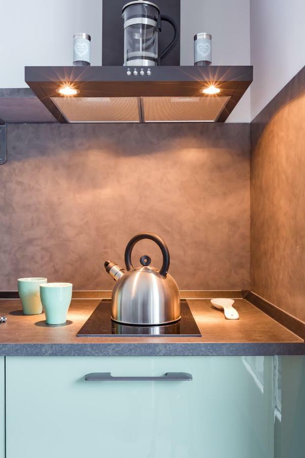 Penthouse 40 In Trastevere With Seasonally Jacuzzi Rome Exterior photo